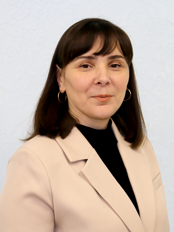 Макутина Светлана Сергеевна.